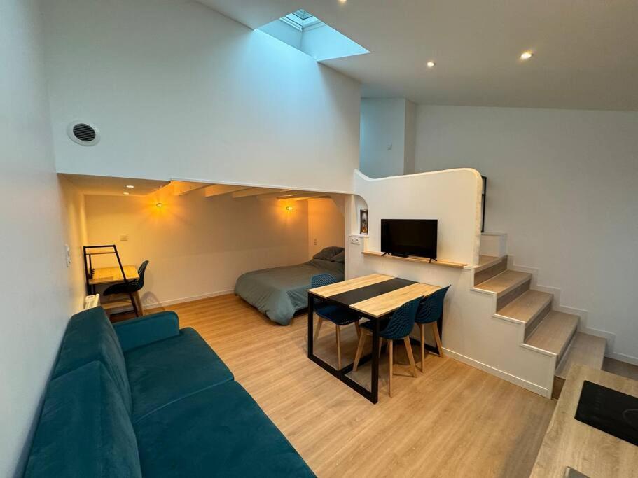 Duplex Fougerais Apartment Fougères Екстериор снимка